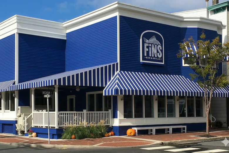 Things To Do Fins Bar and Grille